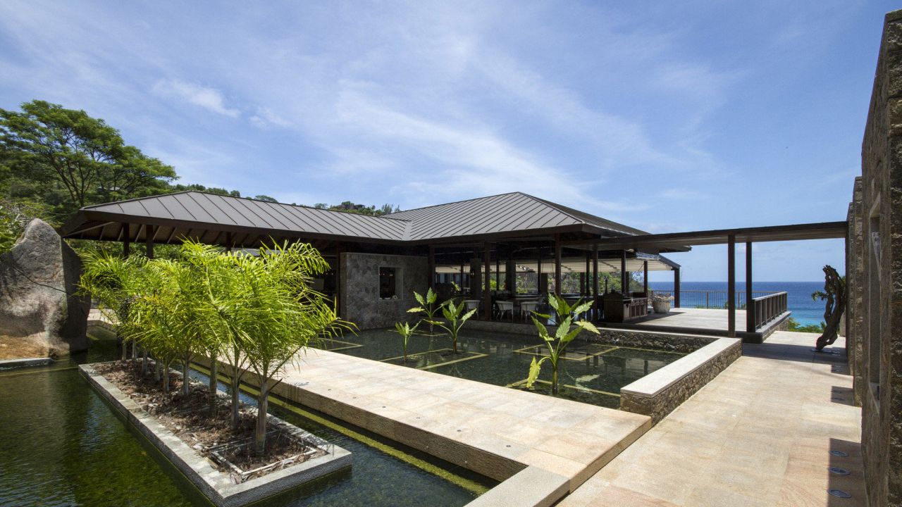 Jetzt das Four Seasons Resort Seychelles ab 4149,-€ p.P. buchen