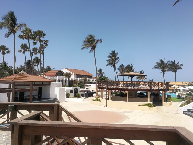 Hotel Sunbeach Resort
