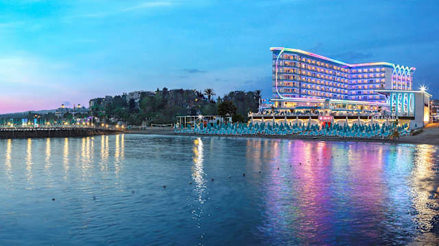 Granada Luxury Beach