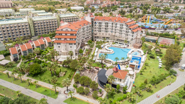 Bella Resort & Spa