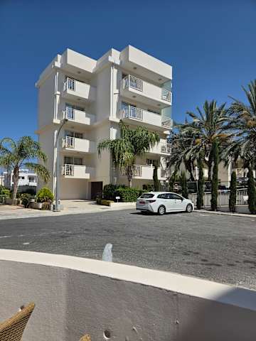 King Jason Paphos - Designed for adults