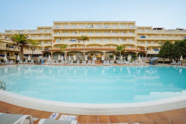 R2 BUGANVILLA Hotel & Spa