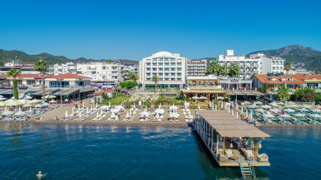 Premier Nergis Beach Hotel