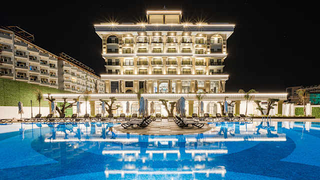 Serenity Queen Hotel