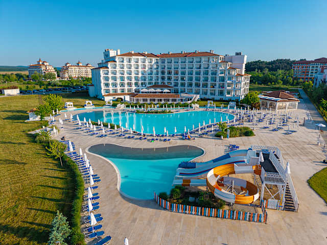 Sunrise Blue Magic Resort