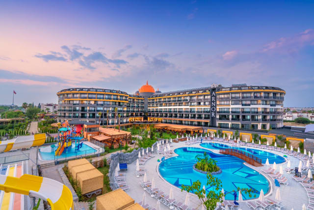 Arnor de Luxe Hotel & Spa