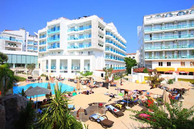 Blue Bay Platinum