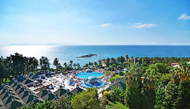 The Grand Blue Sky International Hotel