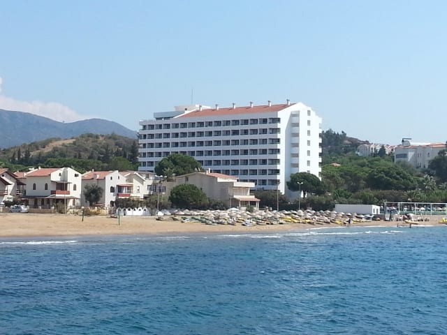 Hotel Grand Efe
